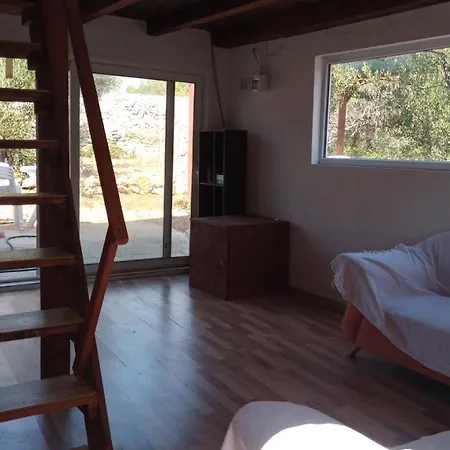 Chalet Isolated, 30m To Sea, Viktoria S