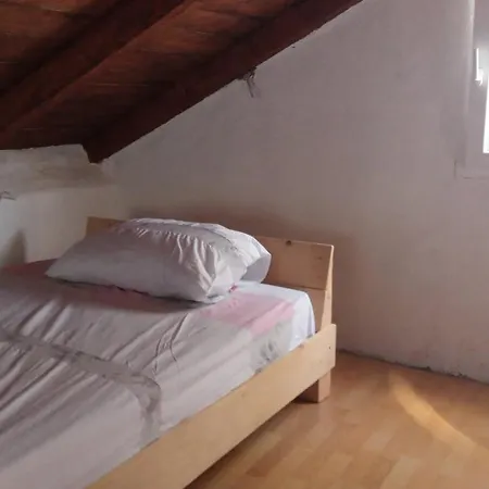 Isolated, 30m To Sea, Viktoria S Chalet Kali