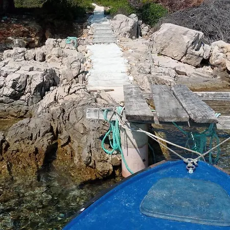 Isolated, 30m To Sea, Viktoria S Chalet Kali