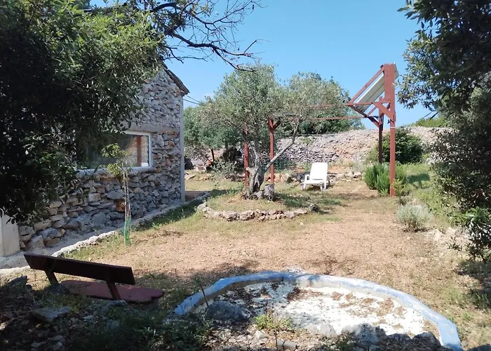 Chalet Isolated, 30m To Sea, Viktoria S *