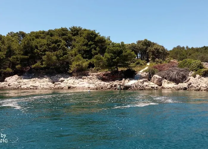 Alpehytte Isolated, 30m To Sea, Viktoria S