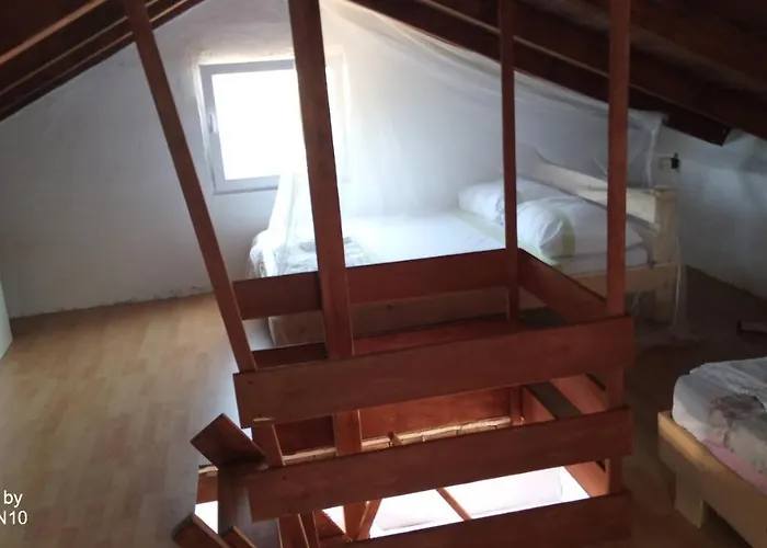 Chalet Isolated, 30m To Sea, Viktoria S