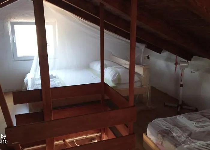 Chalet Isolated, 30m To Sea, Viktoria S *